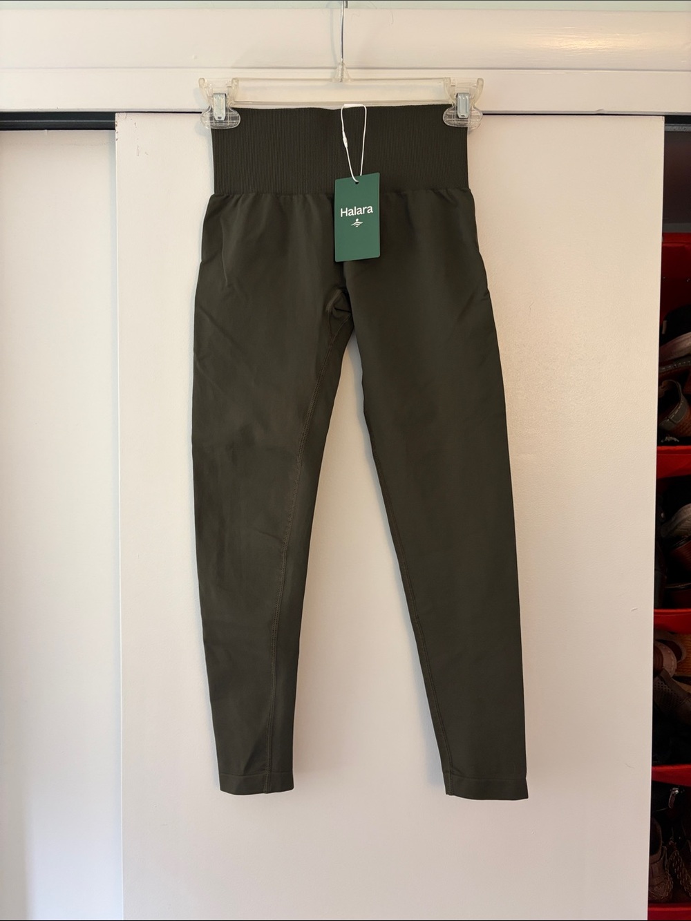 HALARA Olive Leggings High-Rise Activewear 7/8 length